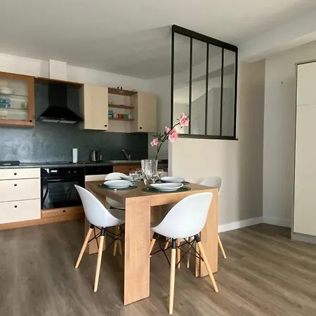 Appartement Avec Vue Mer Et Parking Benodet Exterior photo